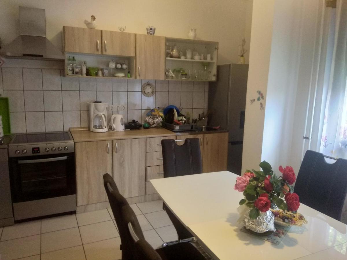 Marina Gloria Appartement Zadvorsko Buitenkant foto