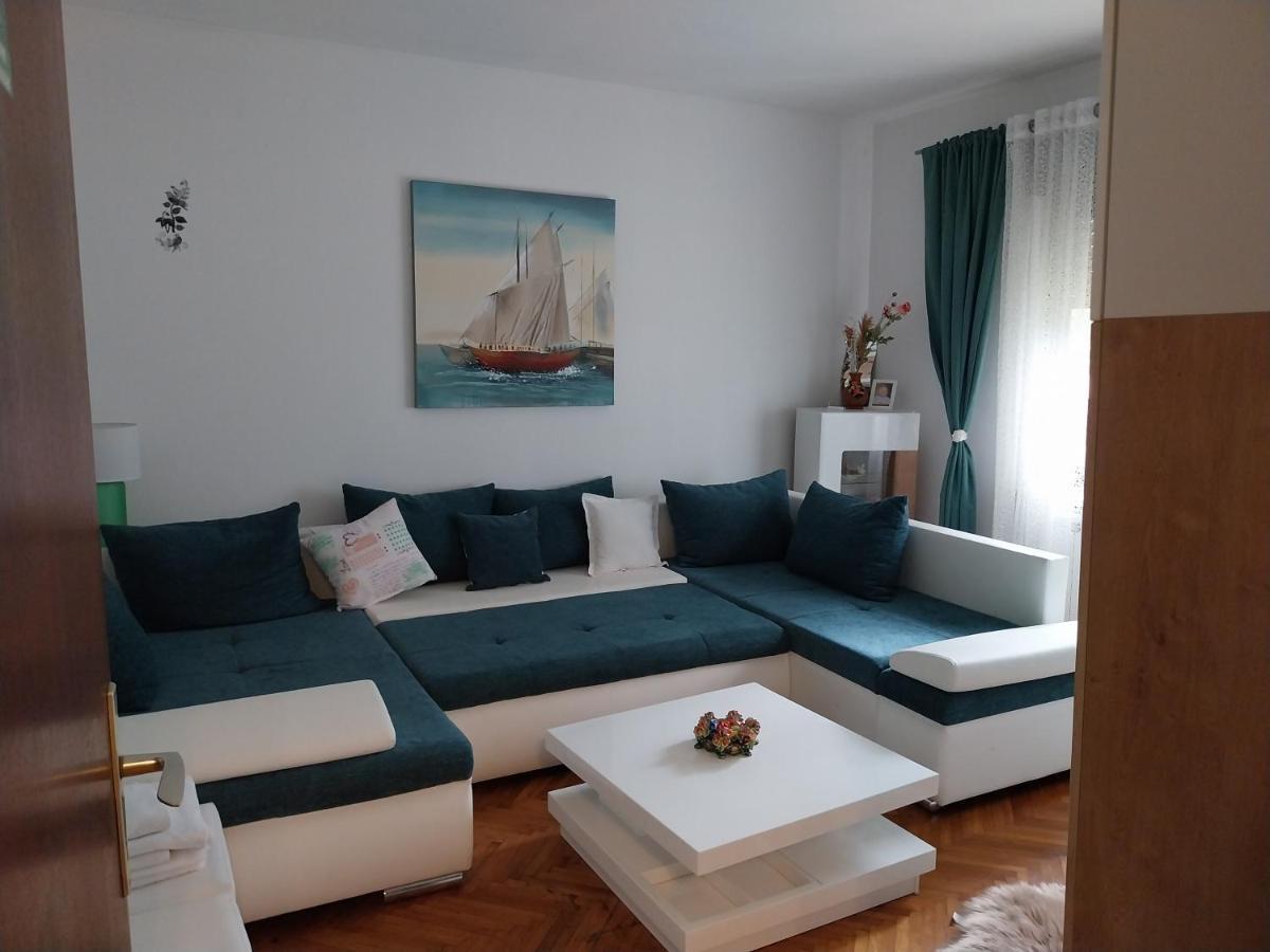 Marina Gloria Appartement Zadvorsko Buitenkant foto